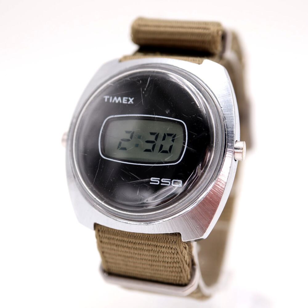 Vintage 70's Timex SSQ Digital Watch 37mm Green Nylon Strap WORKS w New Battery